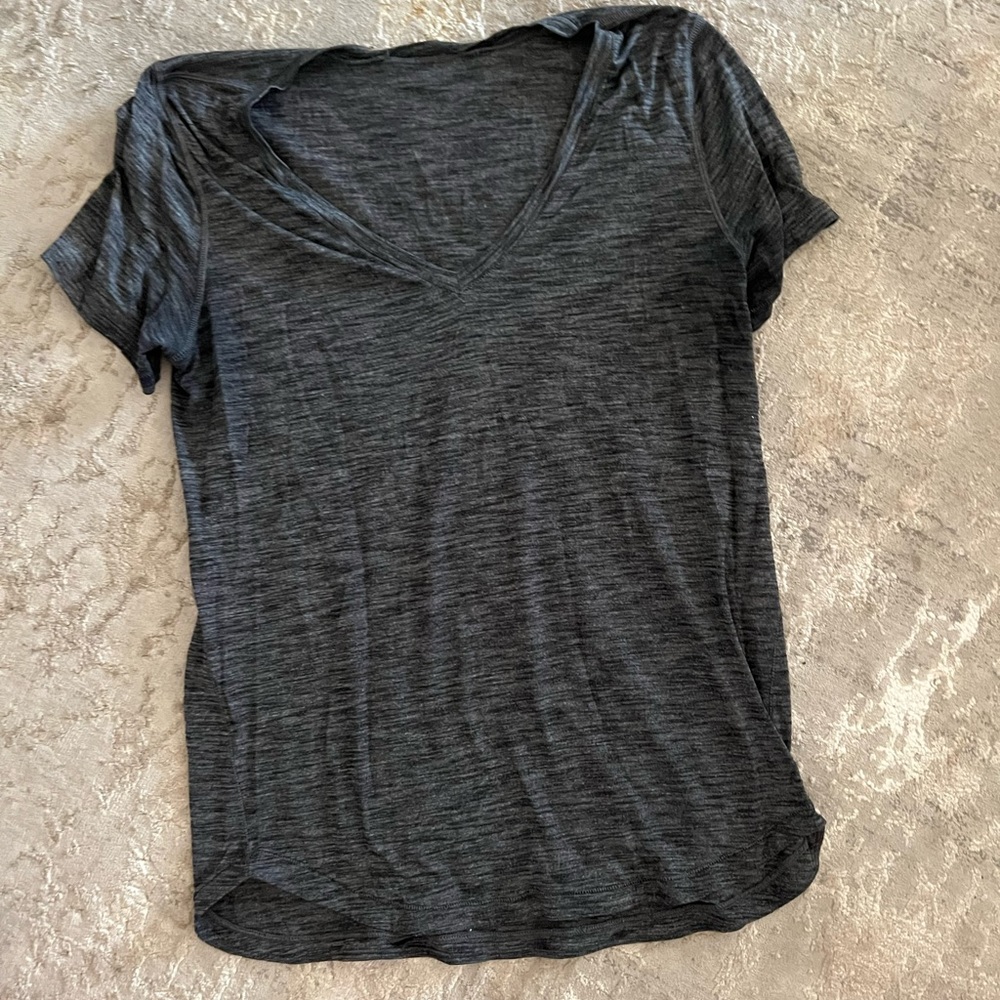 Lululemon grey v-neck size 8